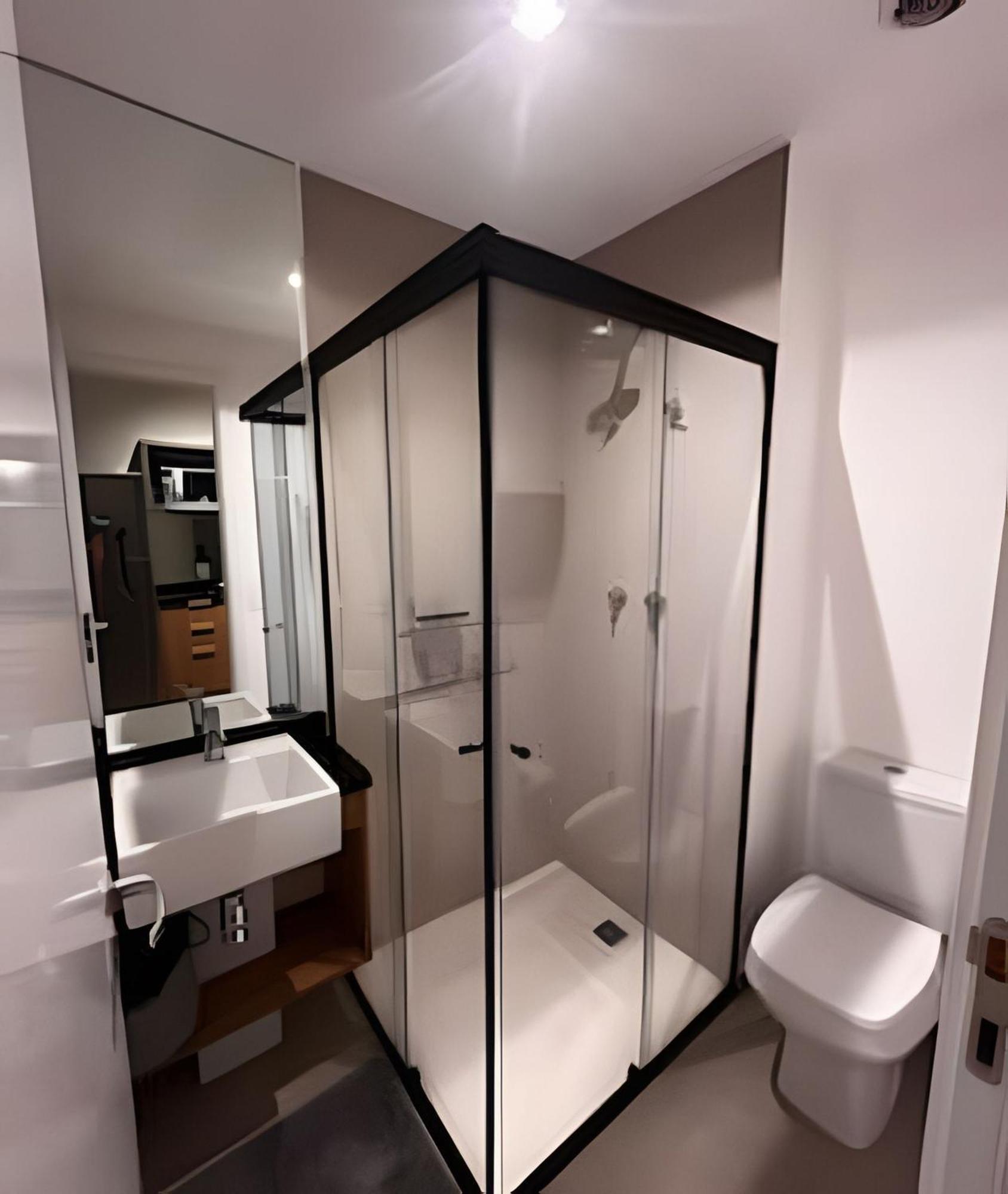 Ampliado Colado Ao Metro Paraiso E Av Paulista, Com Ar-condicionado E Lazer Completo Apartment