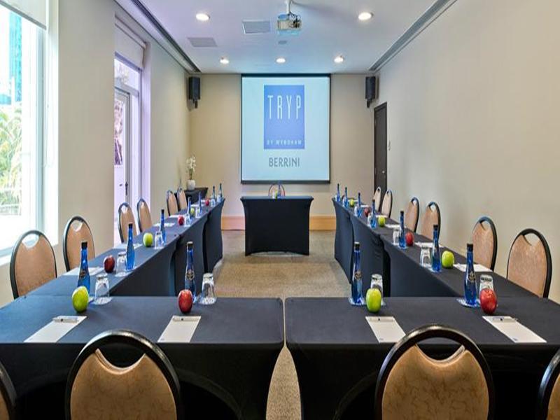 Hotel Tryp Berrini