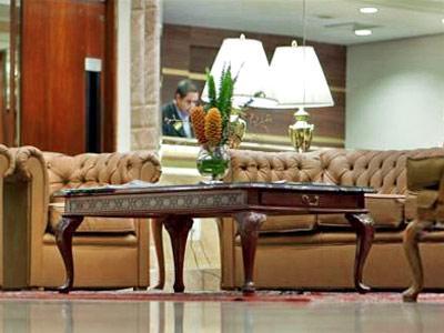 Ninety Hotel 4*