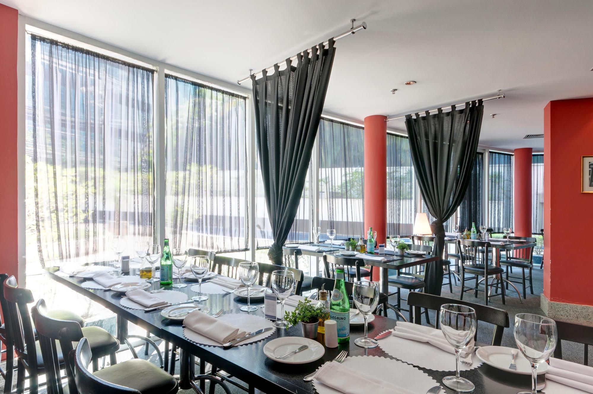 Hotel Tryp Berrini