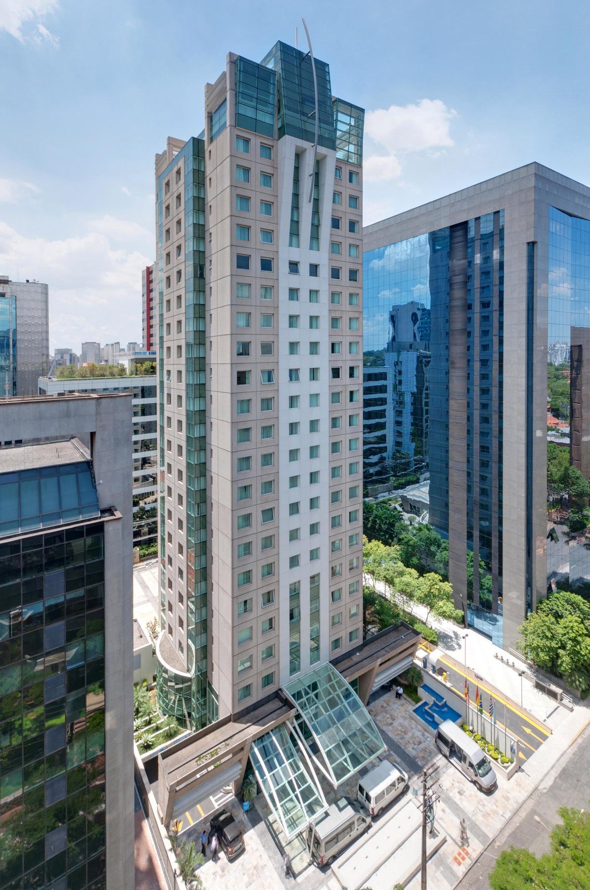 Hotel Tryp Berrini