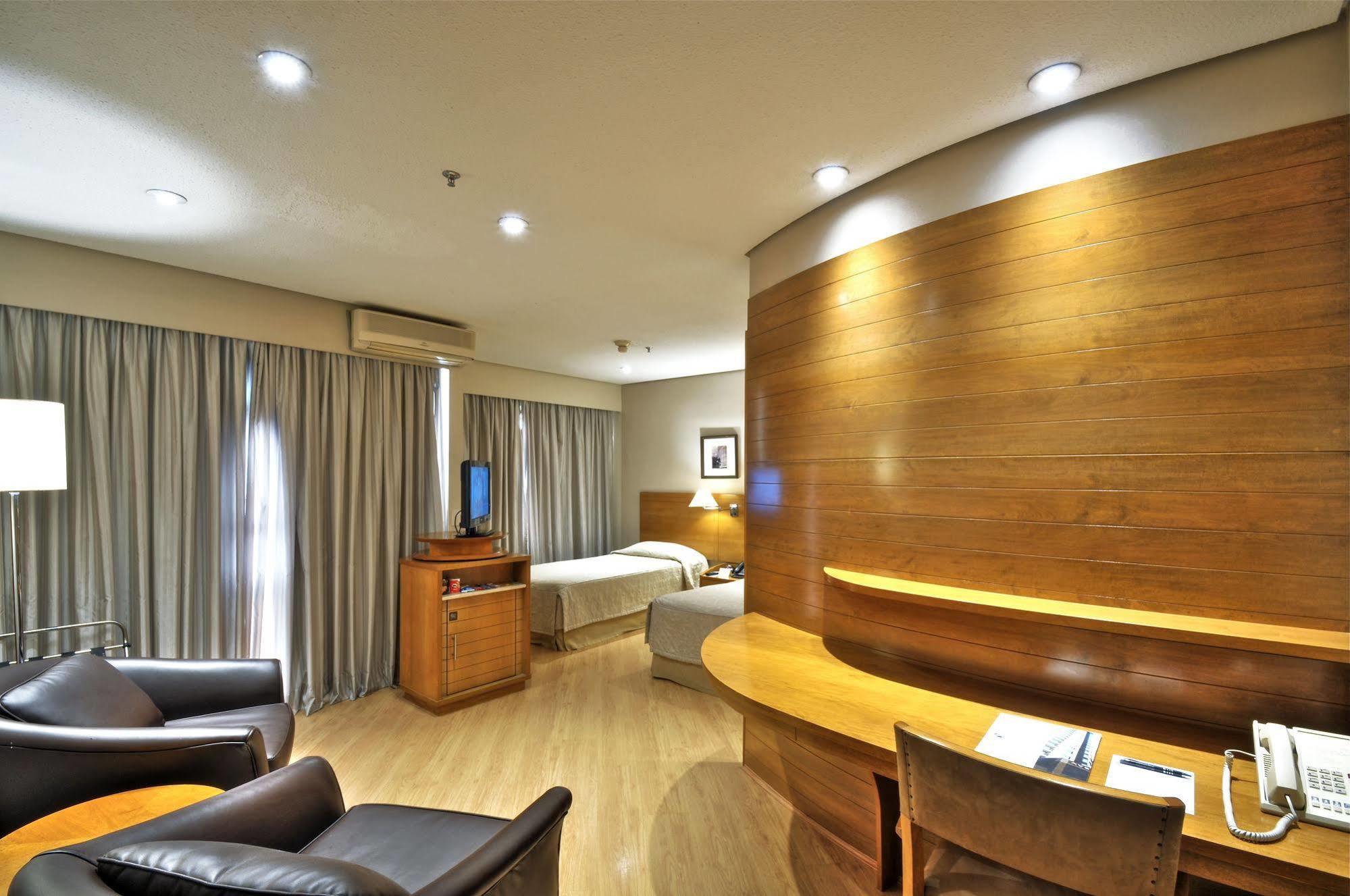 Transamerica Executive Paulista 4*
