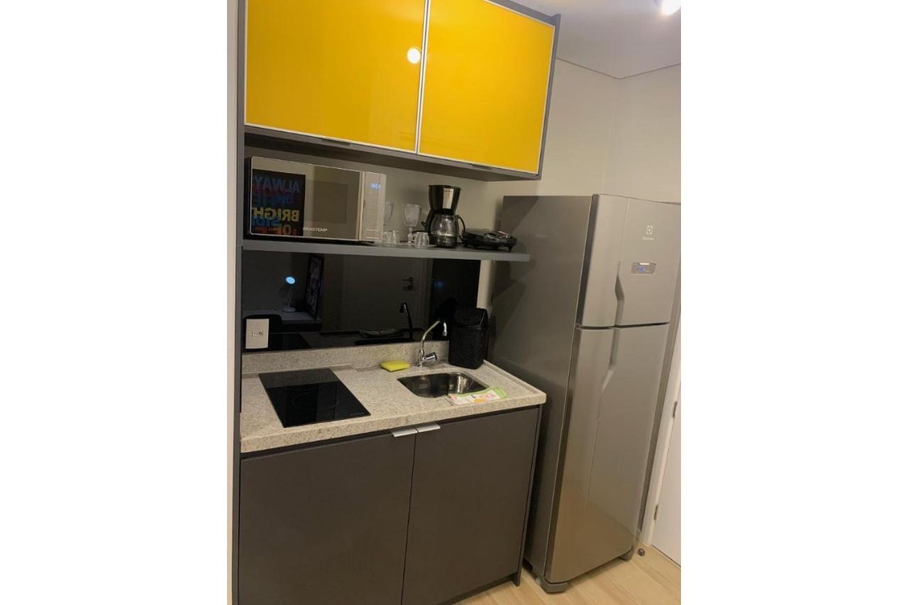 Lindo Studio Com Estacionamento E Internet ! * São Paulo