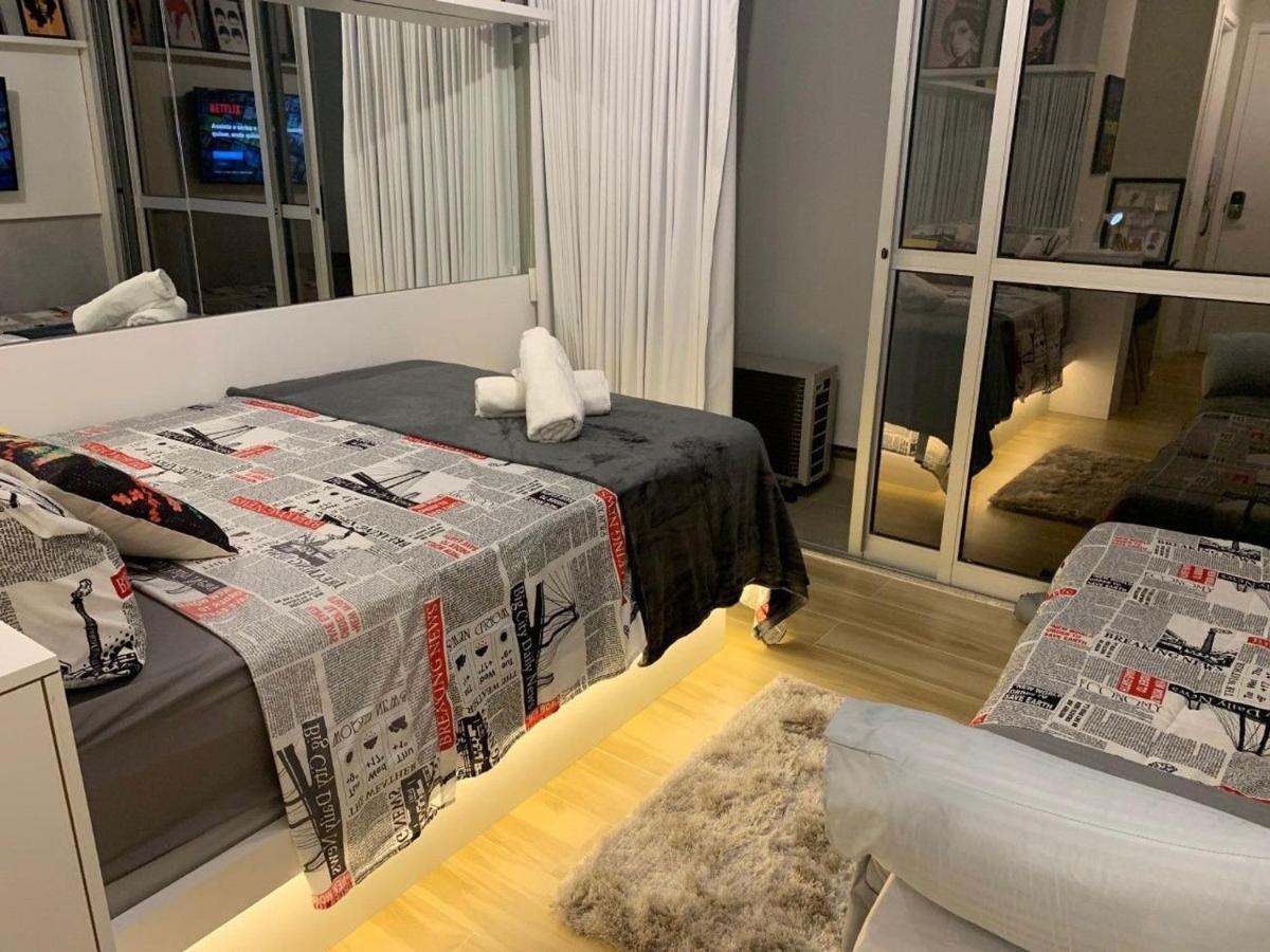 Apartamento Lindo Studio Com Estacionamento E Internet !