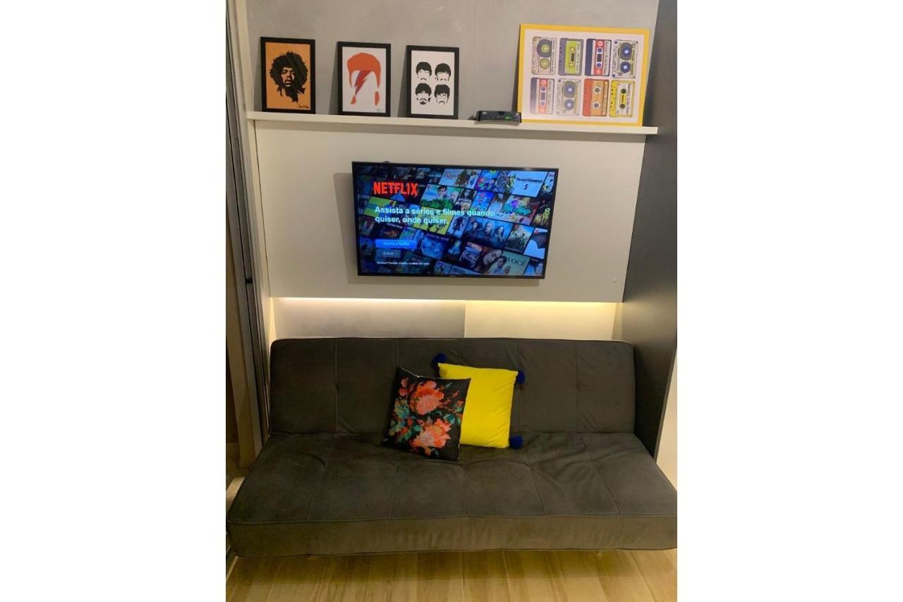 Lindo Studio Com Estacionamento E Internet ! São Paulo