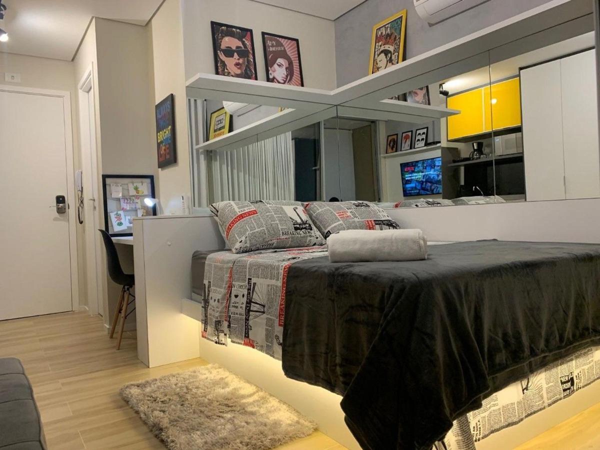 Lindo Studio Com Estacionamento E Internet ! Apartamento *