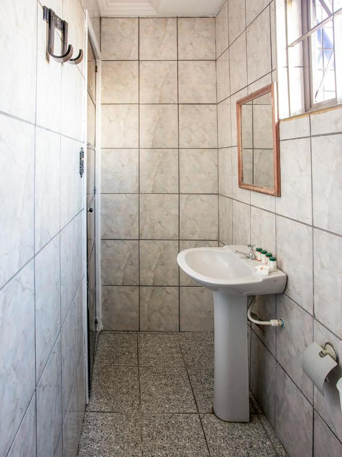 Hotel Tiquatira - Zona Leste 2*
