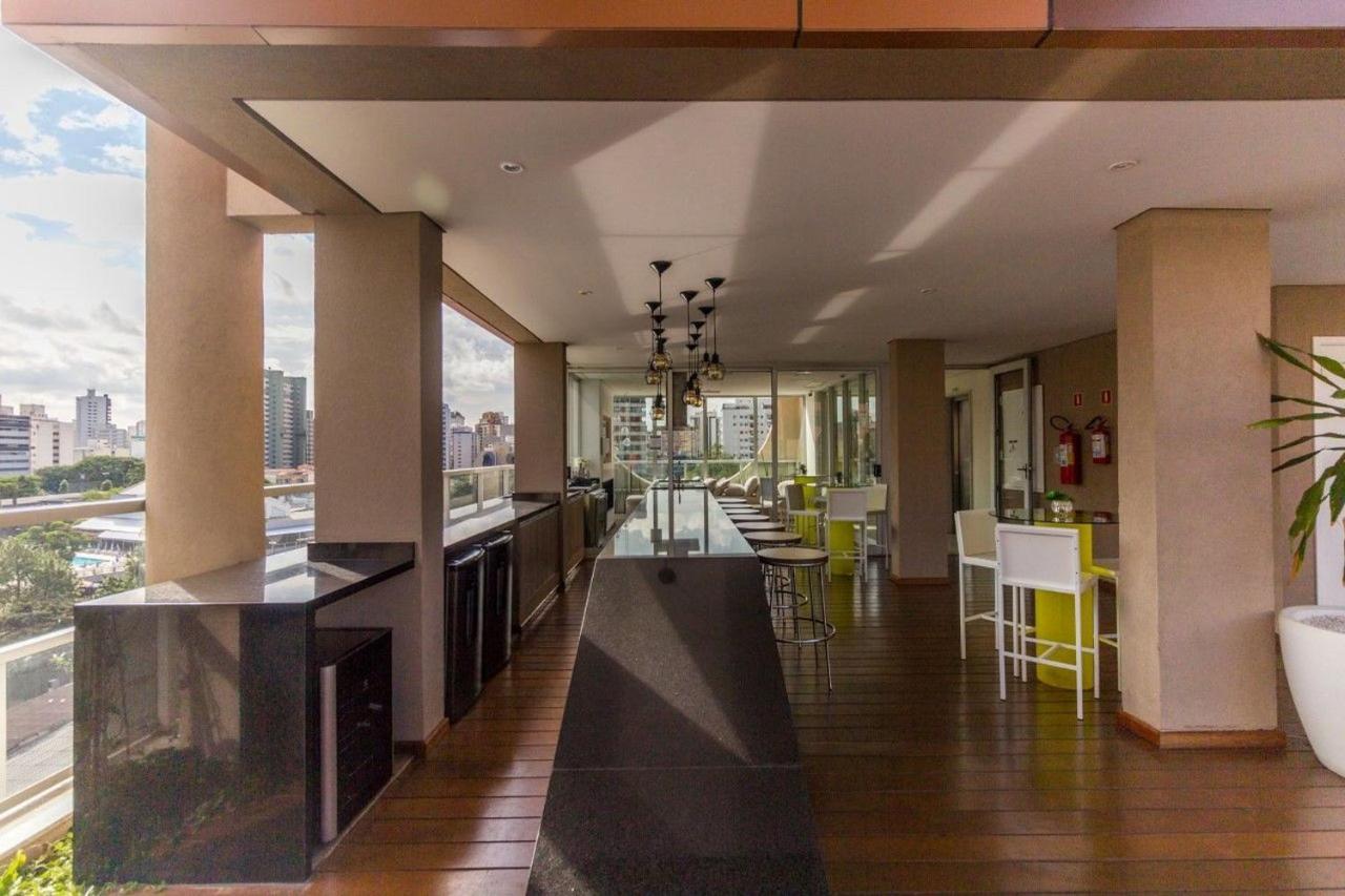 Apartamento Lindo Studio Com Estacionamento E Internet ! *