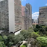 Studio 604 Viaduto Nove de Julho, 200