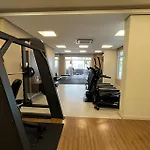 Rua Paim - Garagem, Ar Condicionado E Piscina