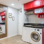 Studio Moderno A 300M Do Metro Moema Sqc0810