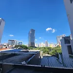 Apto Completo Ao Lado Do Metro Faria Lima