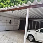 Quarto Santo Amaro, Consulado Americano Metro Borba Gato