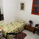 Hospedaria Amarelinho