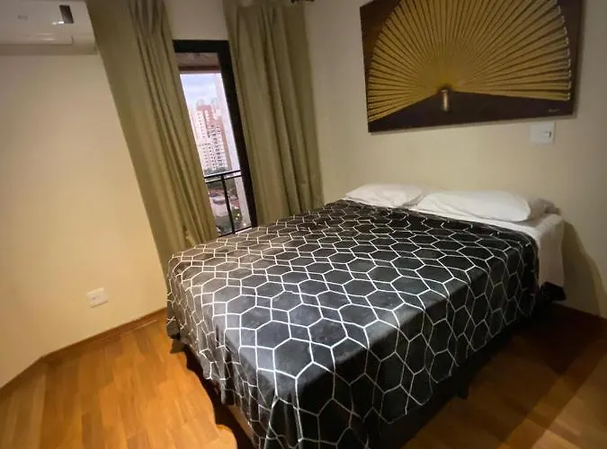 Personal Flat - Acomoda até 3 pessoas - Moema - São Paulo