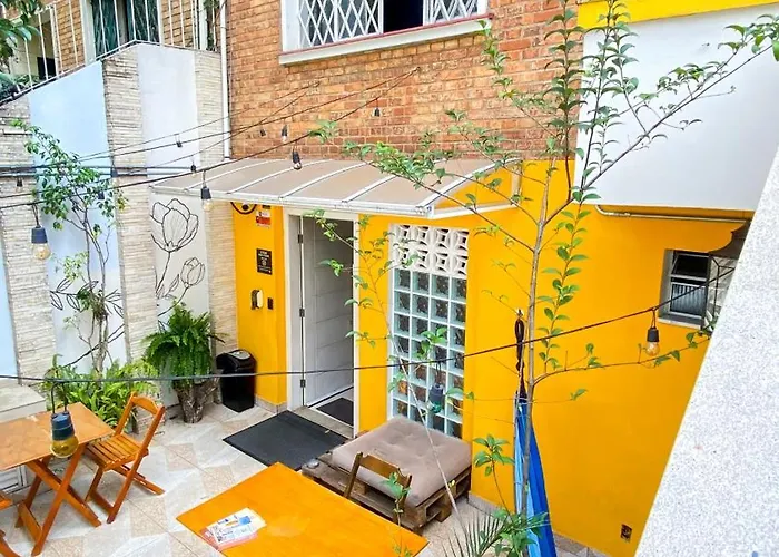 Lamparina Hostel