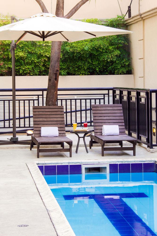 Marriott Executive Hotel 4*
