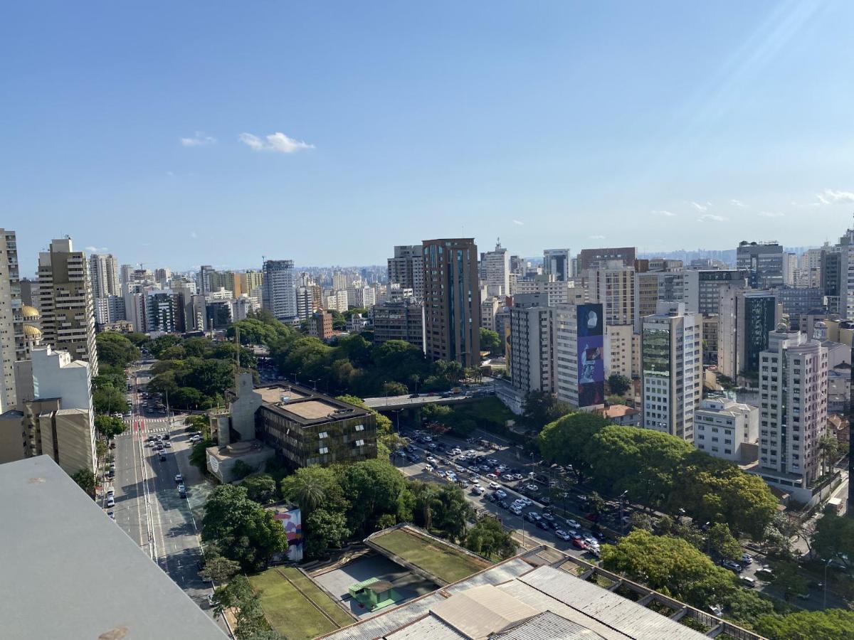 Akile Vergueiro * São Paulo