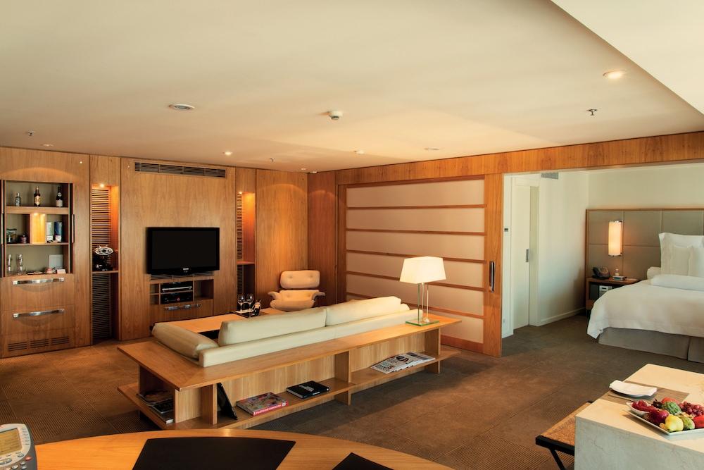 Emiliano Hotel 5*