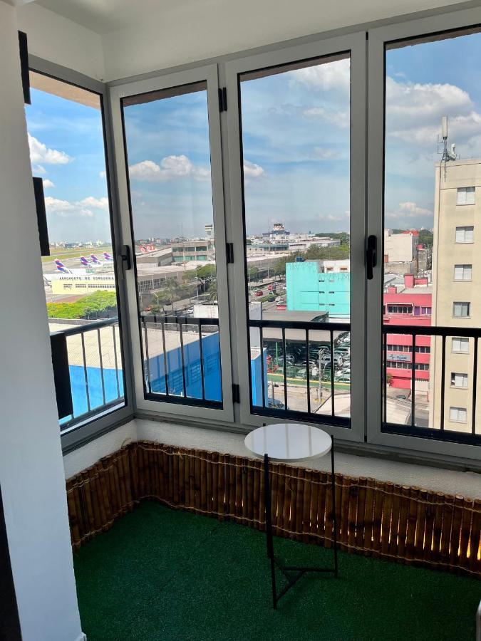 Quarto E Banheiro Privativos, Em Apto Com O Host A 5 Min Ape Do Aero Congonhas Homestay Sao Paulo