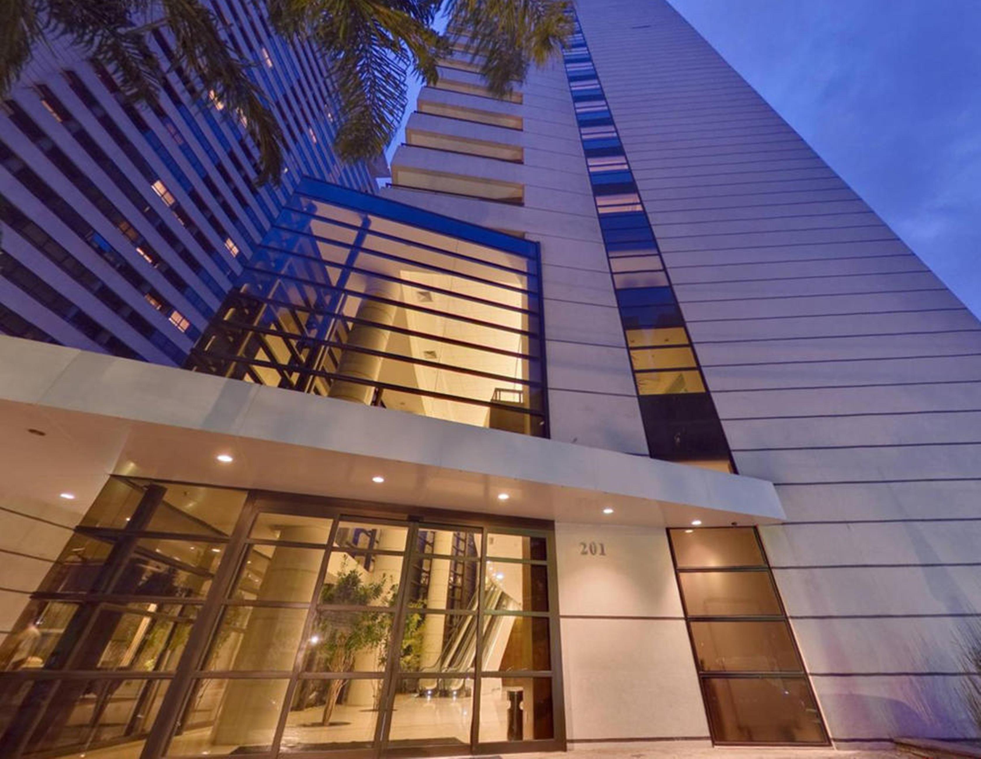 Hotel Mercure Grand Plaza Paulista 4*