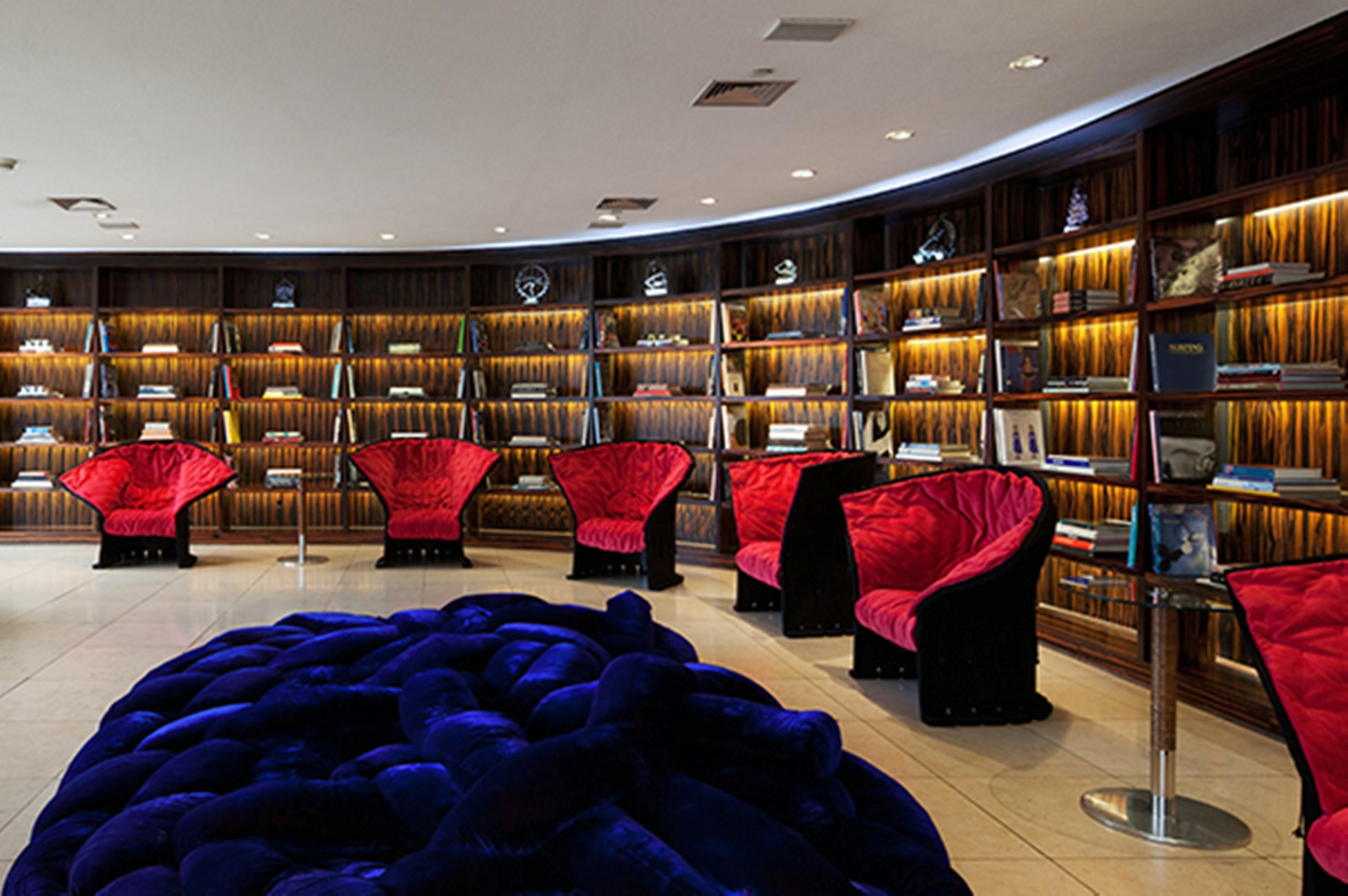 Hotel Unique 5*