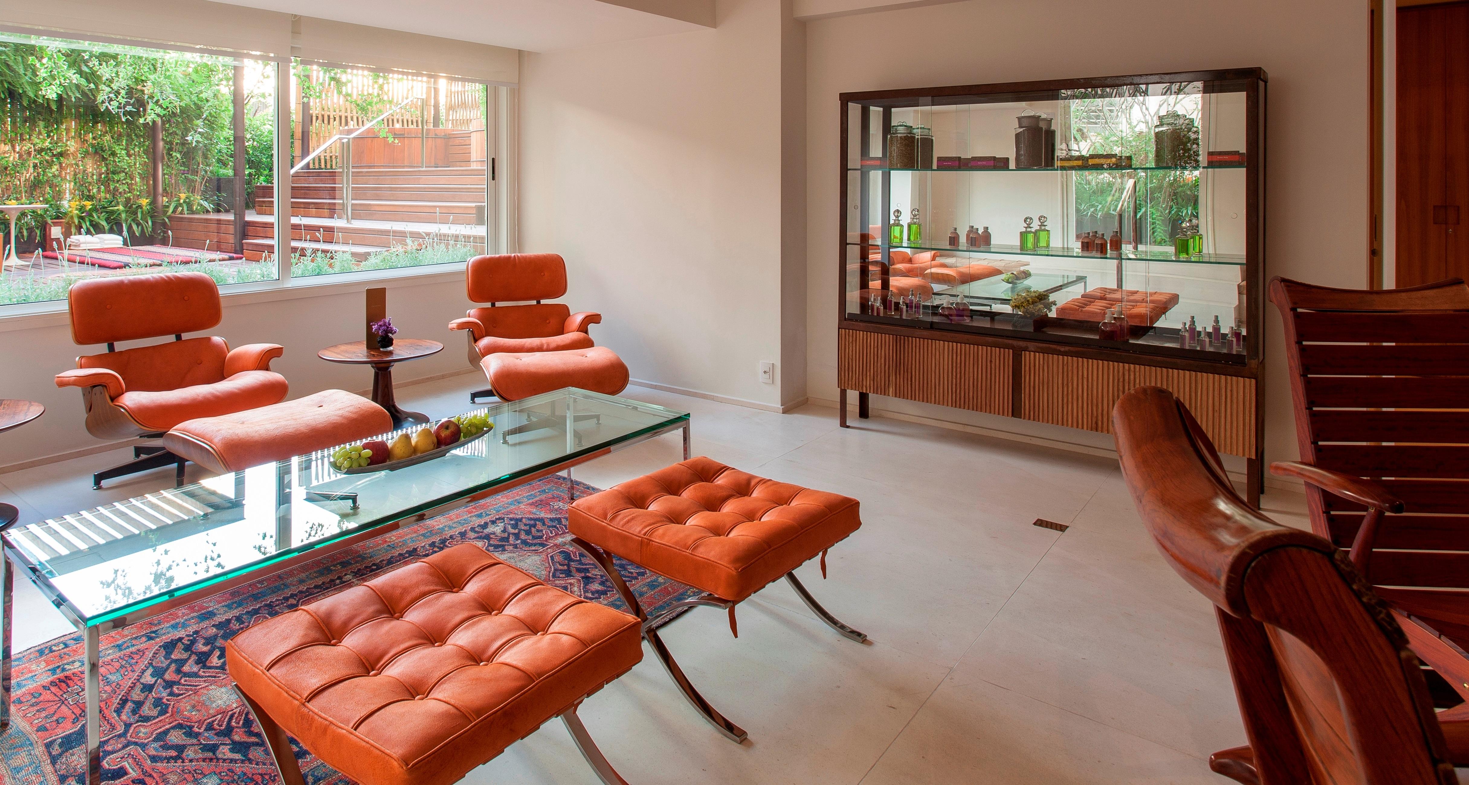 Hotel Emiliano