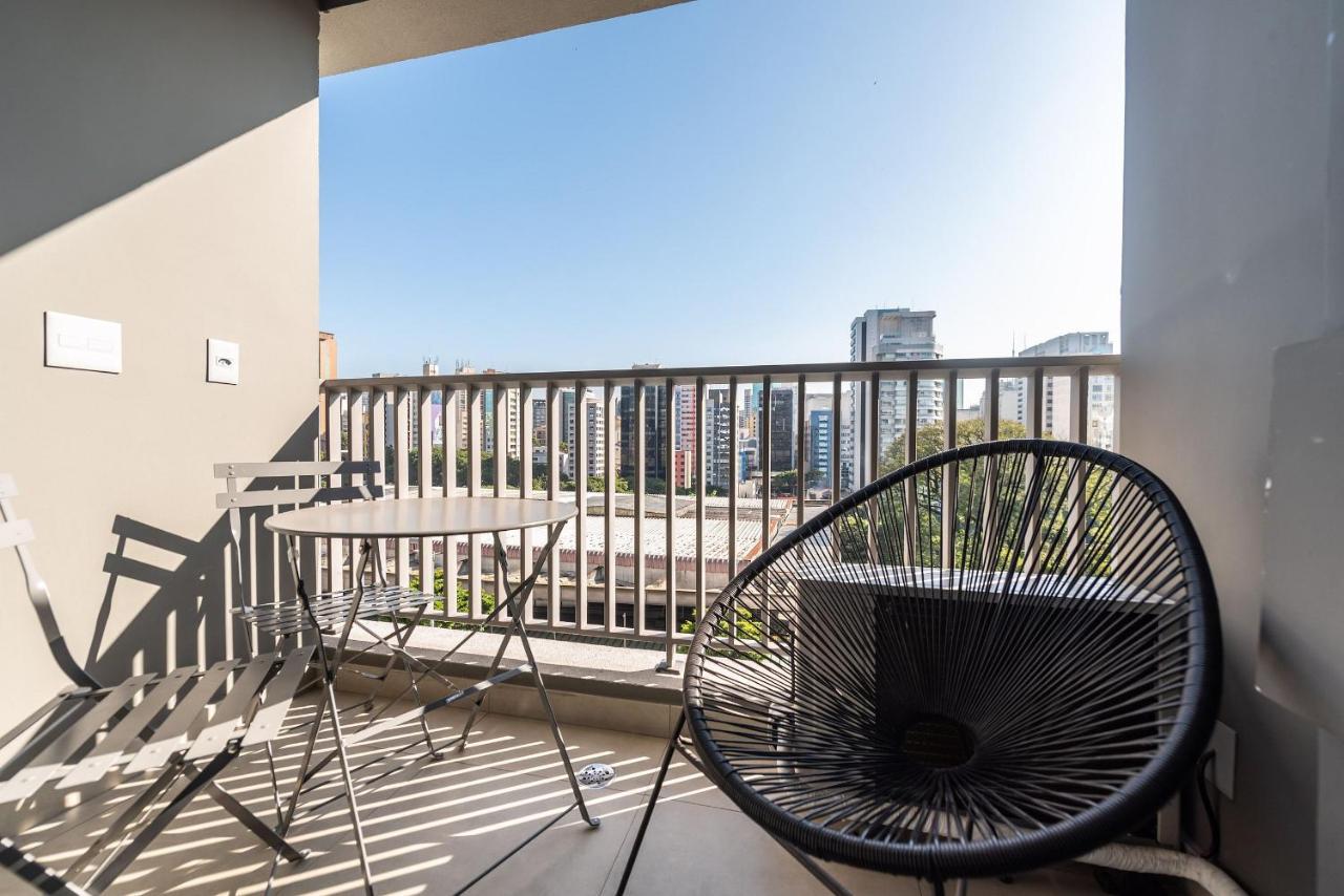 Apartamento Vo5 Charmoso Com Vaga, Ao Lado Do Metro. São Paulo