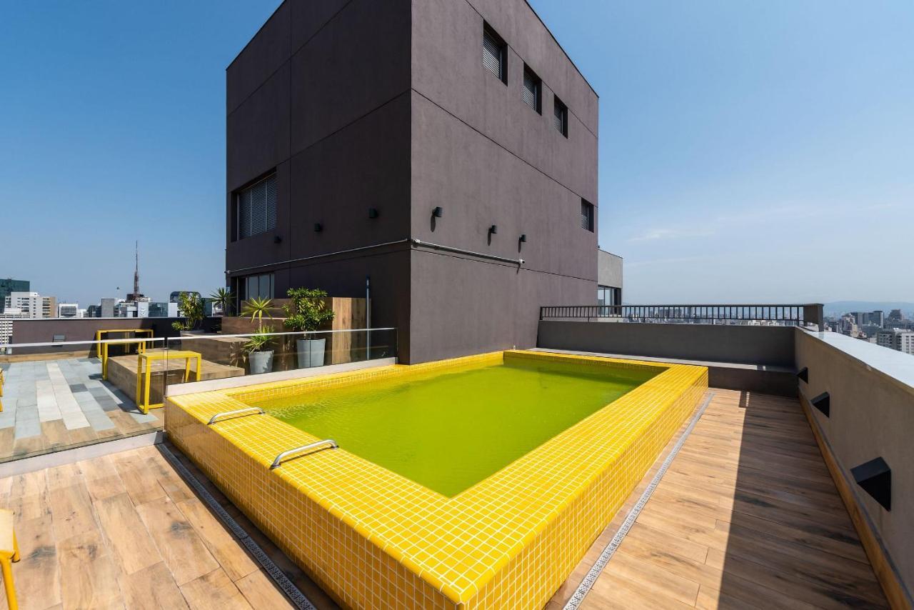 Apartamento Vo5 Charmoso Com Vaga, Ao Lado Do Metro. São Paulo