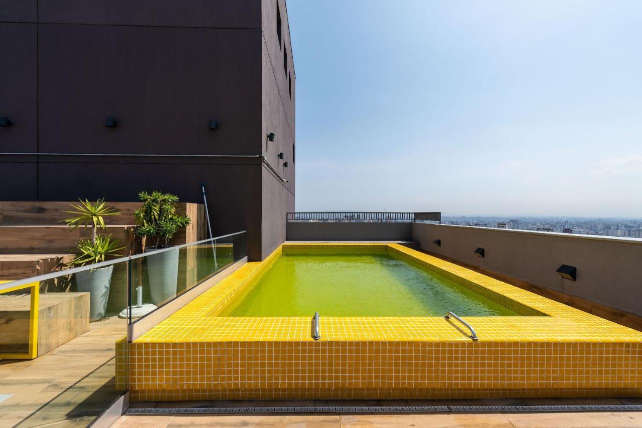 Apartamento Vo5 Charmoso Com Vaga, Ao Lado Do Metro. São Paulo
