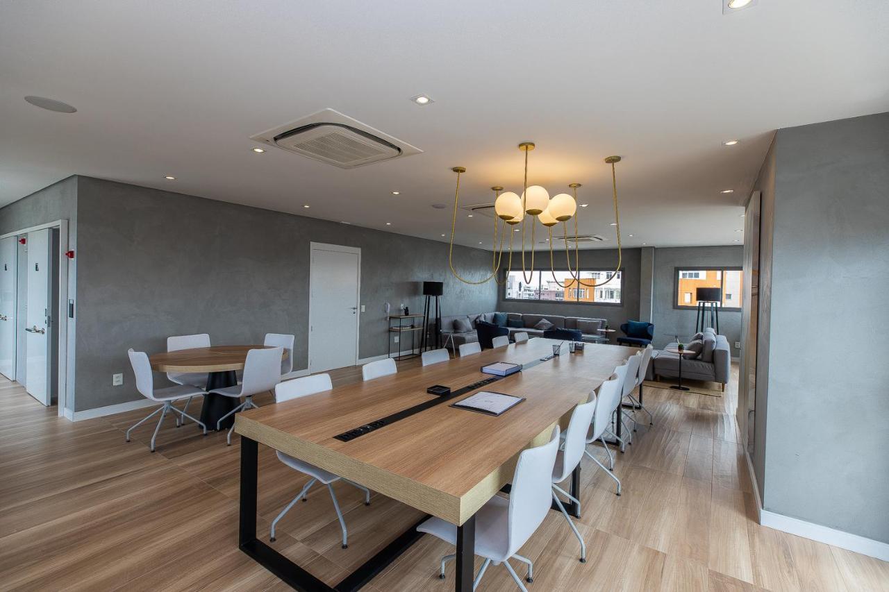 Apartamento Agradavel Em Moema, 250m Do Metro *