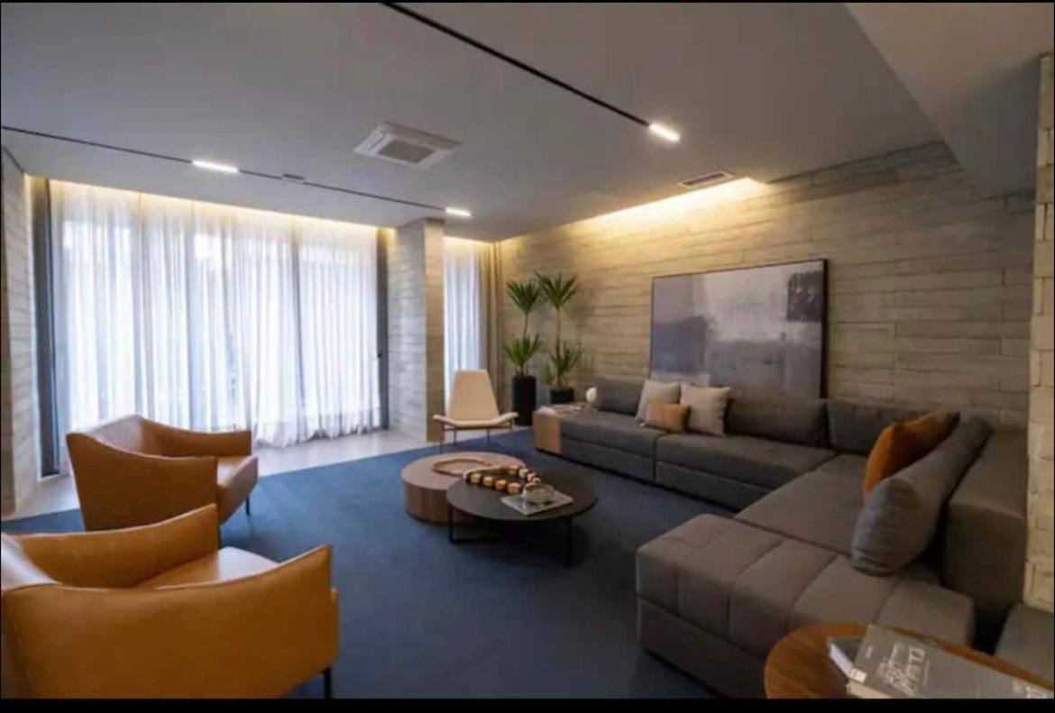 Novo E Completo Proximo A Paulista Apartamento