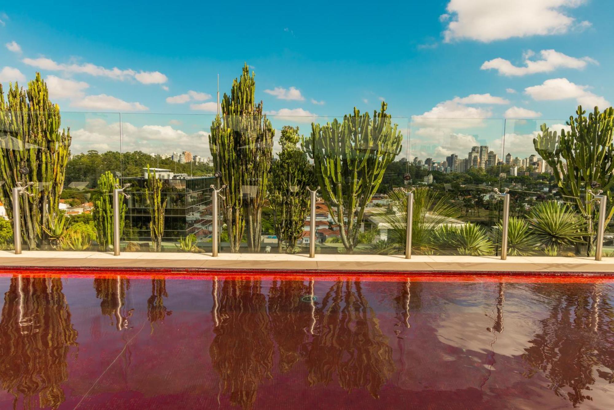 Unique 5* Sao Paulo