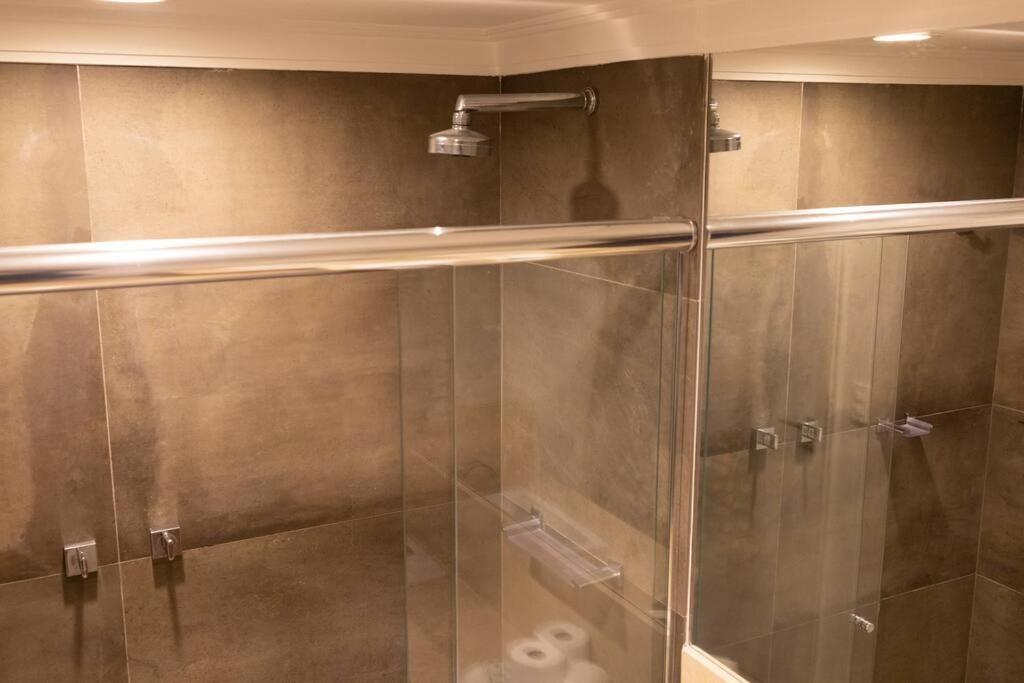 2705 - 2705 •le Premier Jd. Paulista Apartment *