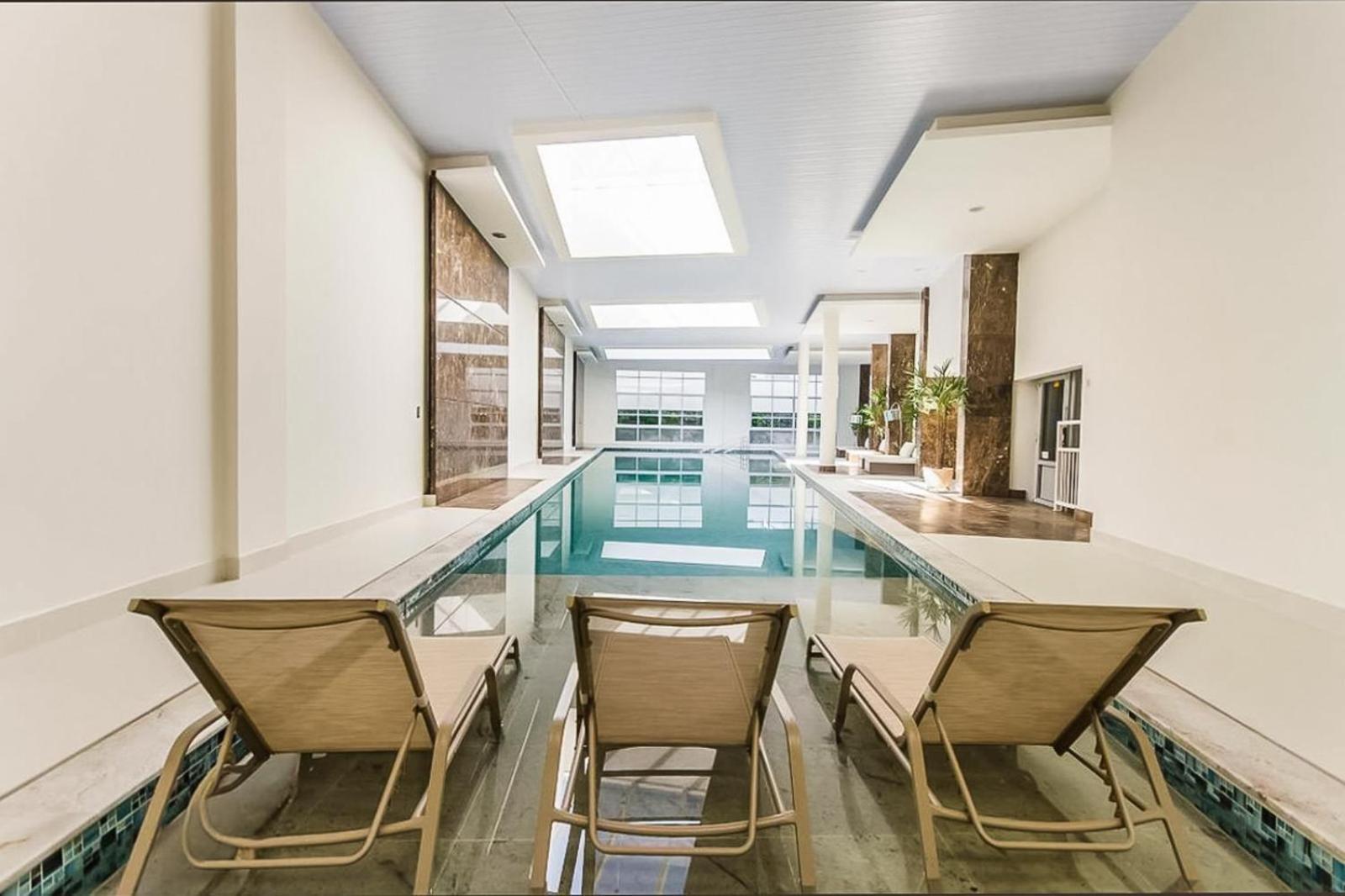 Apartment 2 Dorms Andar Alto Com Piscina Aquecida Pinheiros - 5 Pessoas