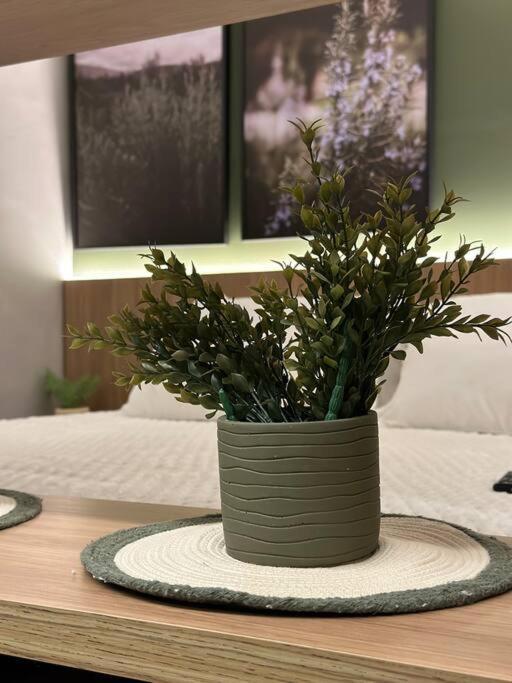 Alecrim… Apartamento *