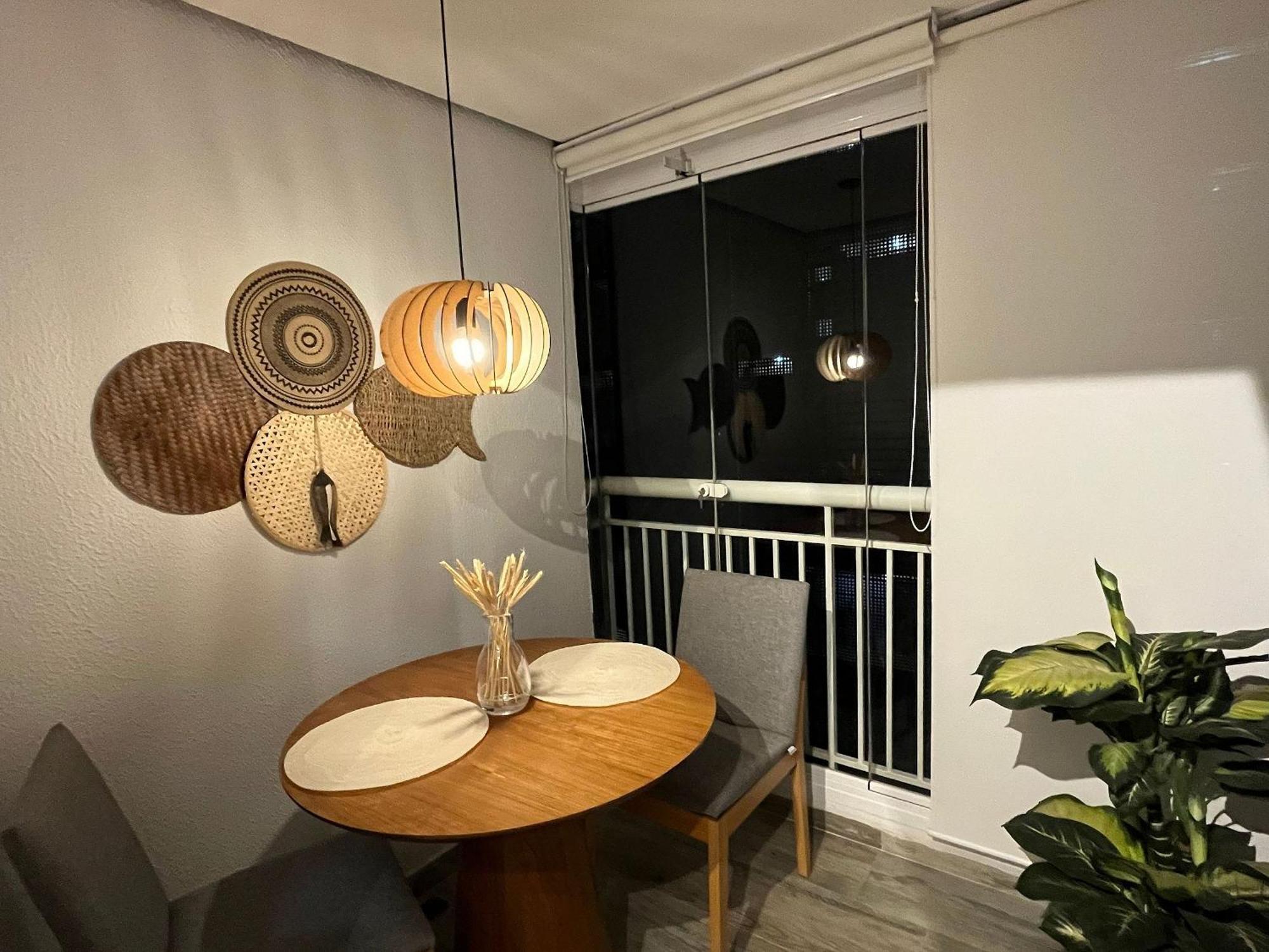 Rua Paim - Garagem, Ar Condicionado E Piscina