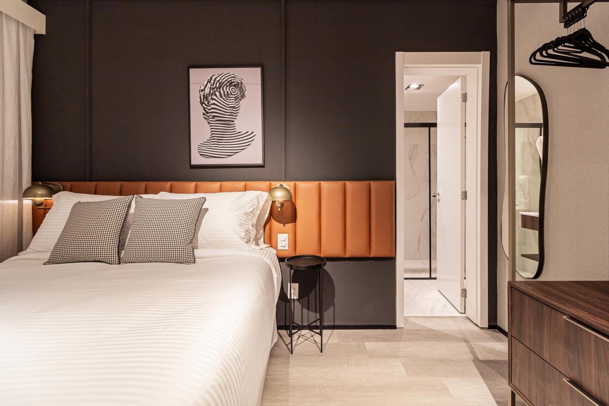 Hotel Iconyc Charlie Ibirapuera 4*