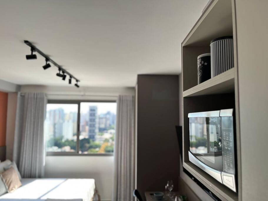 V1702 - Sua Casa Em Sp | 3 Pessoas | Metro Perto