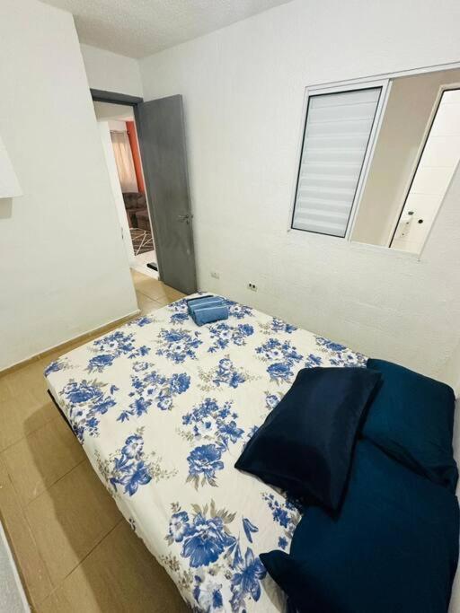 Apartamento Espacoso, Mobiliado 02 Zn Ap 03 * São Paulo