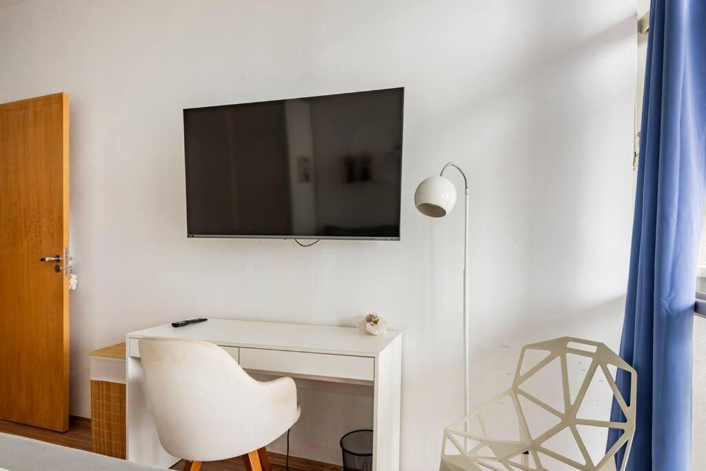 Copan Signature - 2 *