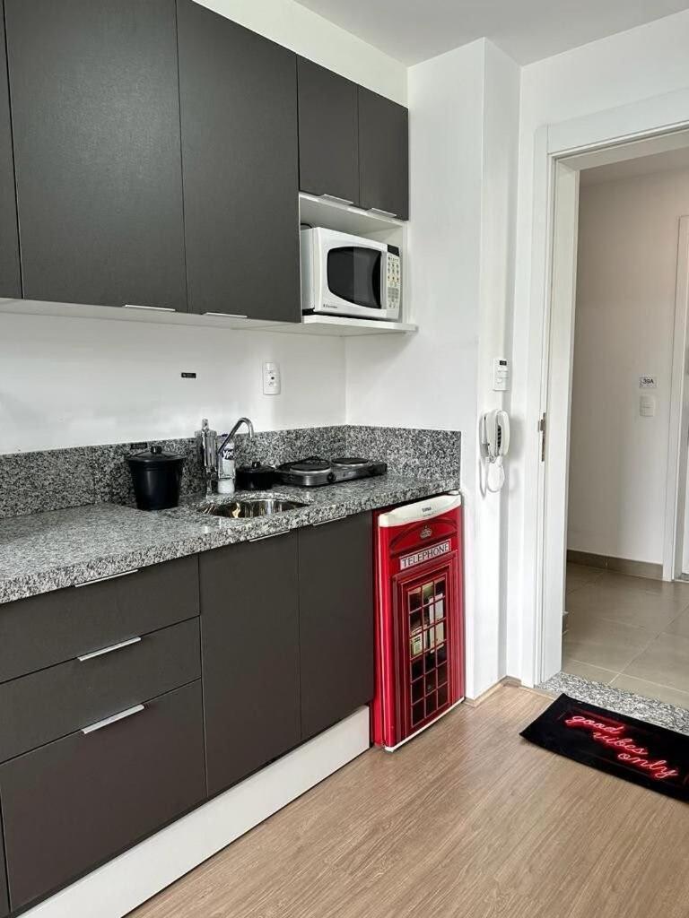 Sossegado Studio No Bras Com Piscina/metro Bras