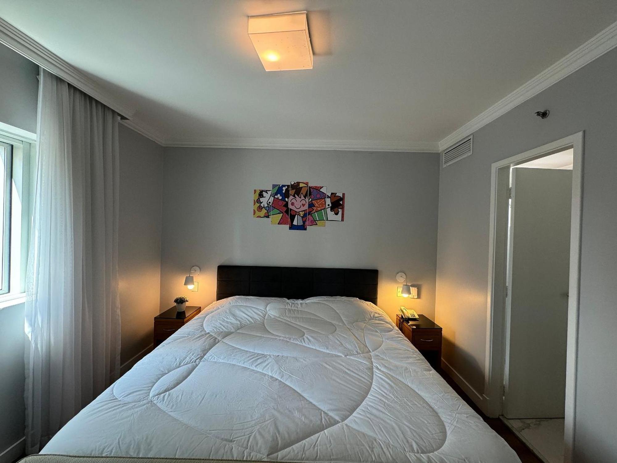Flat Localizado Na Rua Oscar Freire Apartamento *