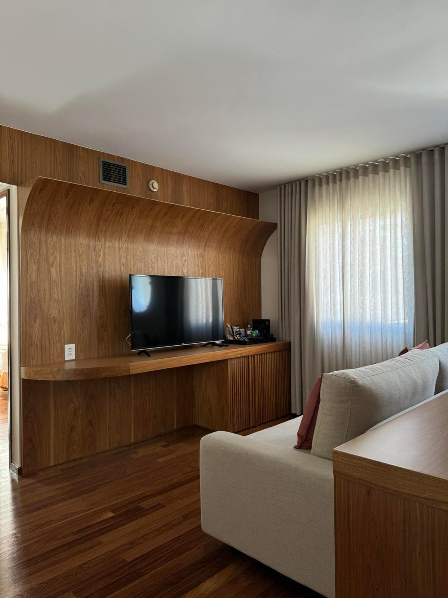 Regent Park Hotel 4*