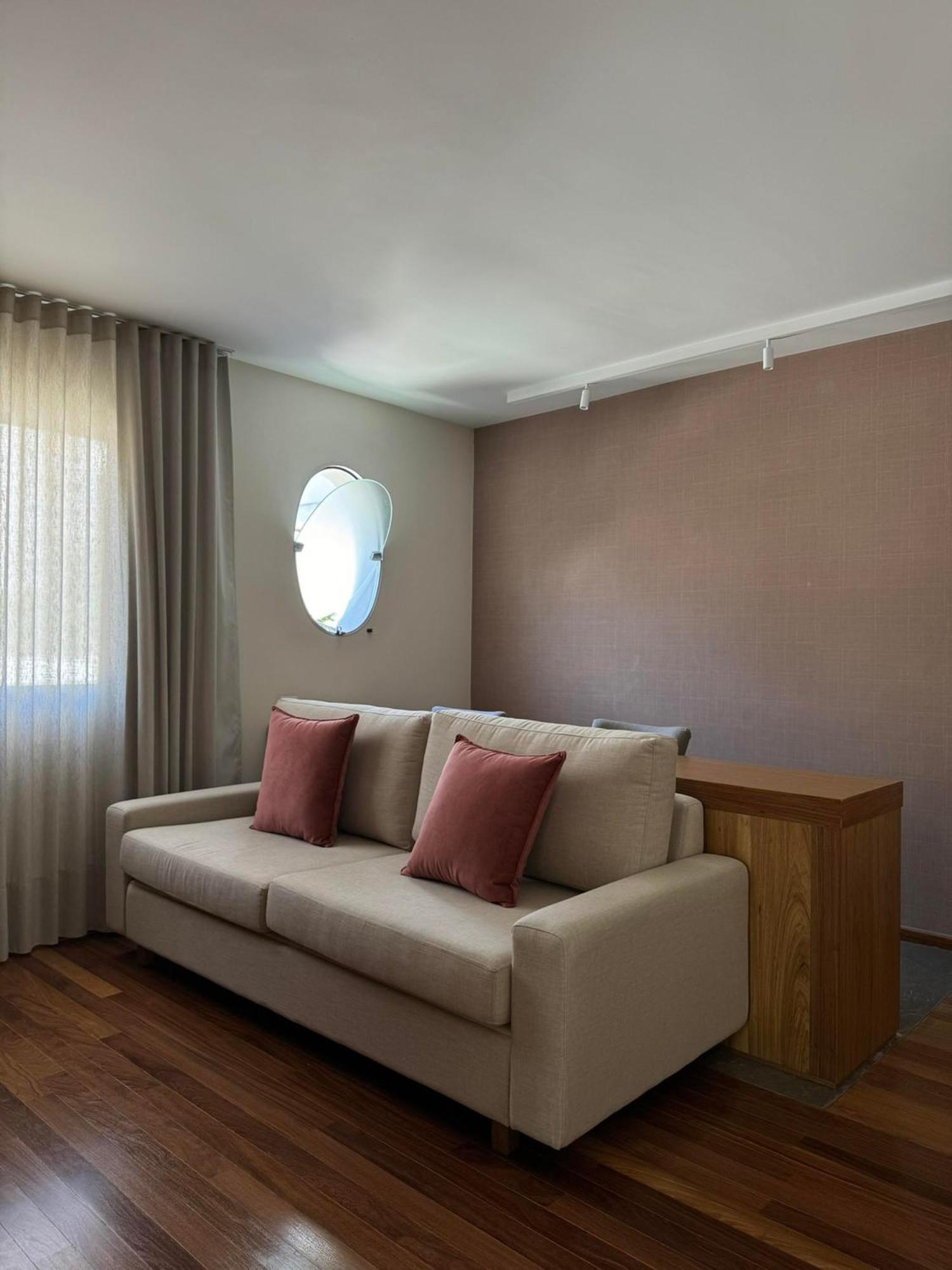 Regent Park 4*