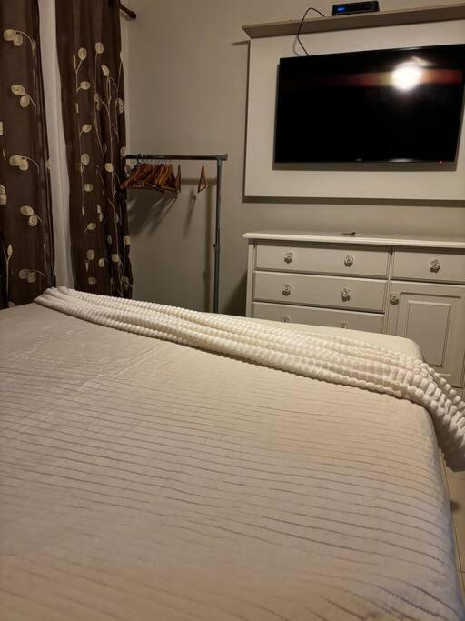 Casa Recem Reformada Com Piscina E Espaco Gourmet Pousada *