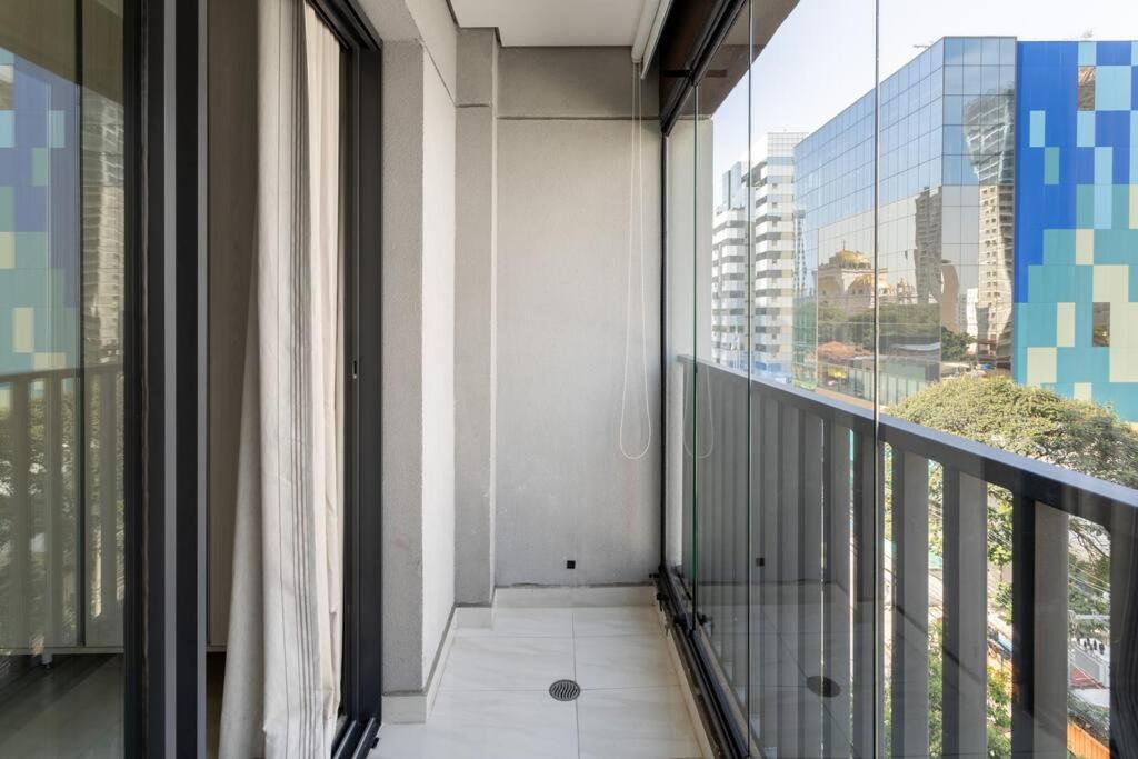 Em Novo Apartamento