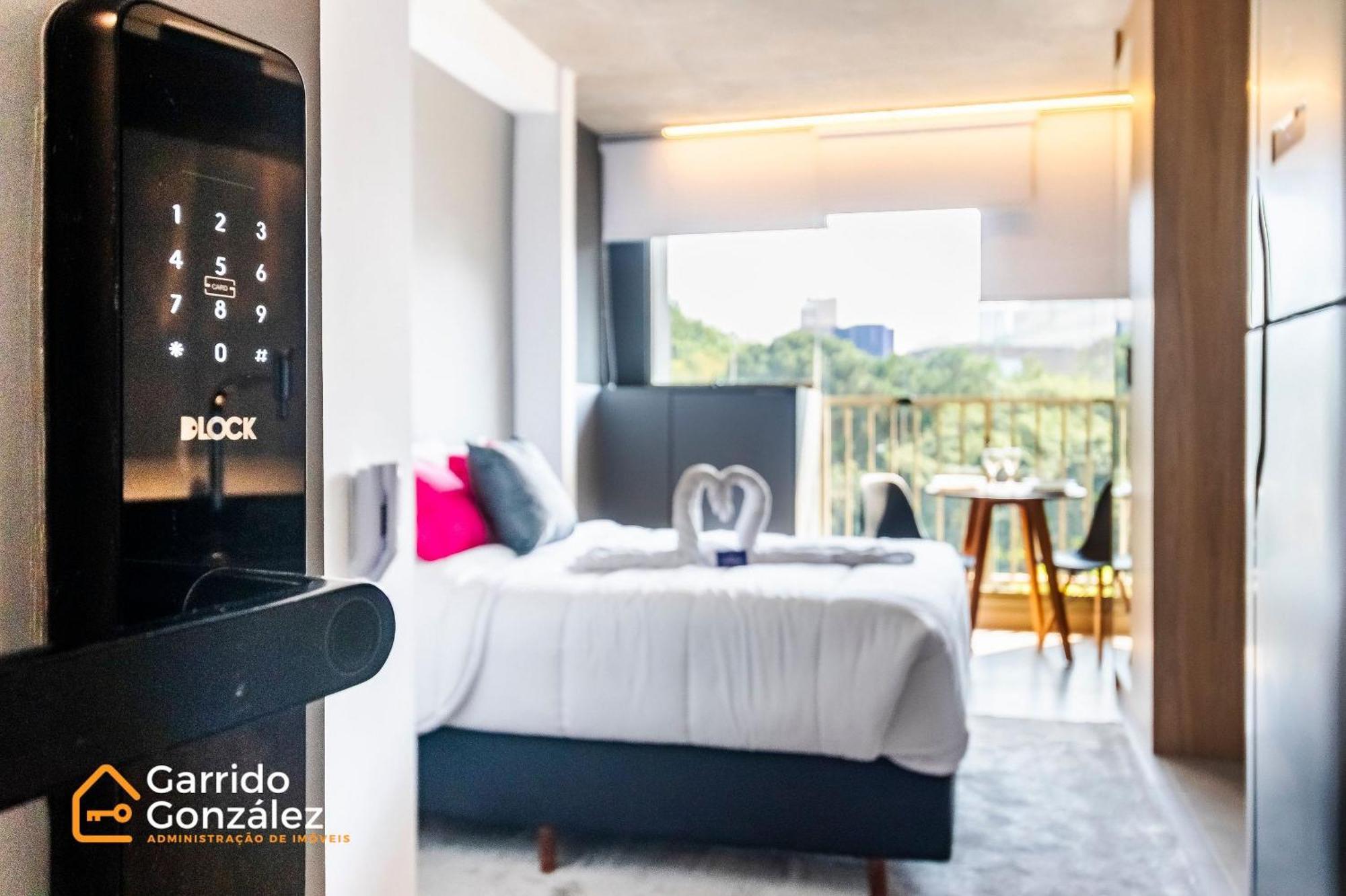 Apartment Vitacon Jardins - 1 Min Av. Paulista/piscina Sao Paulo