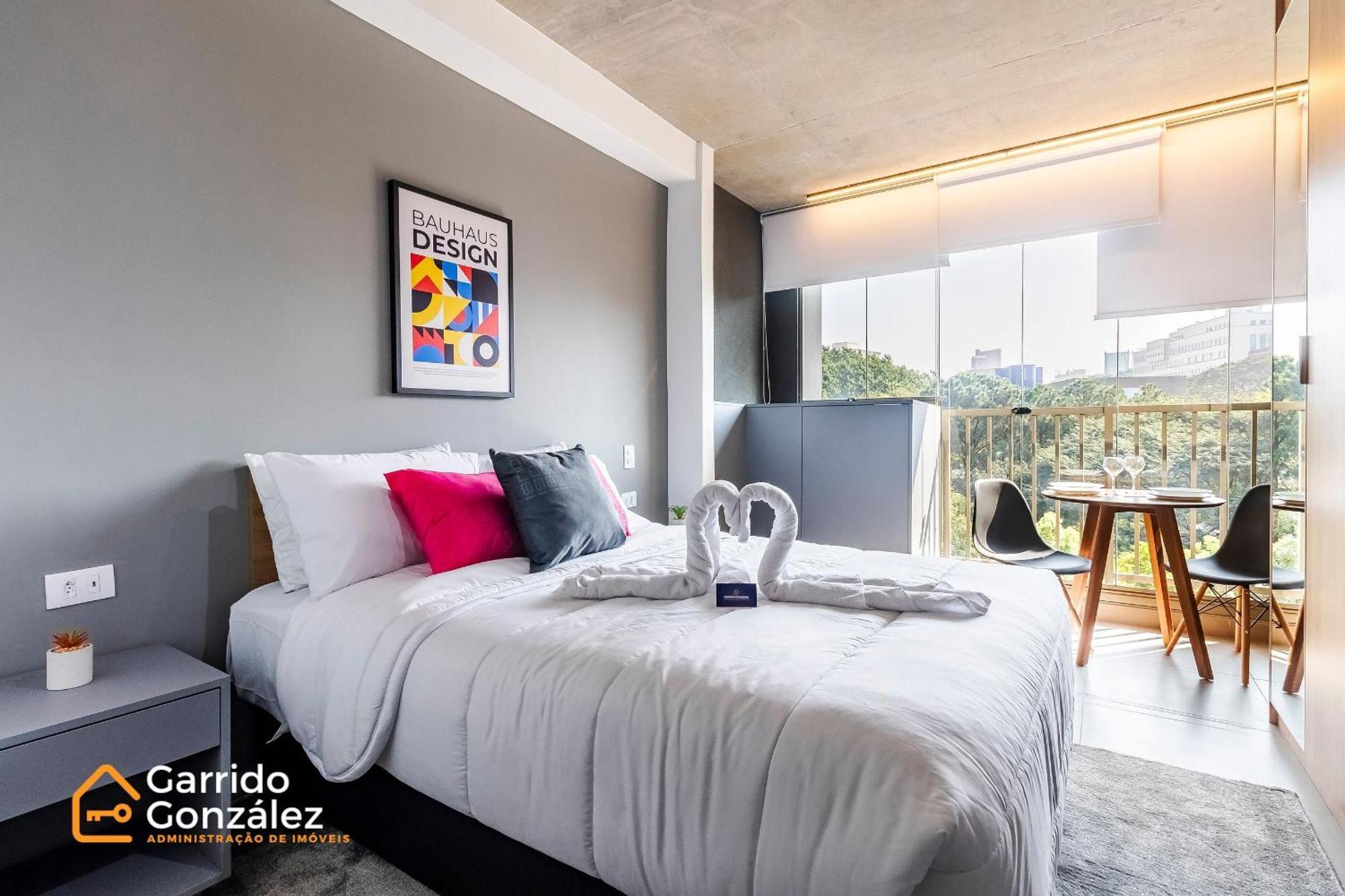 Apartment Vitacon Jardins - 1 Min Av. Paulista/piscina Sao Paulo