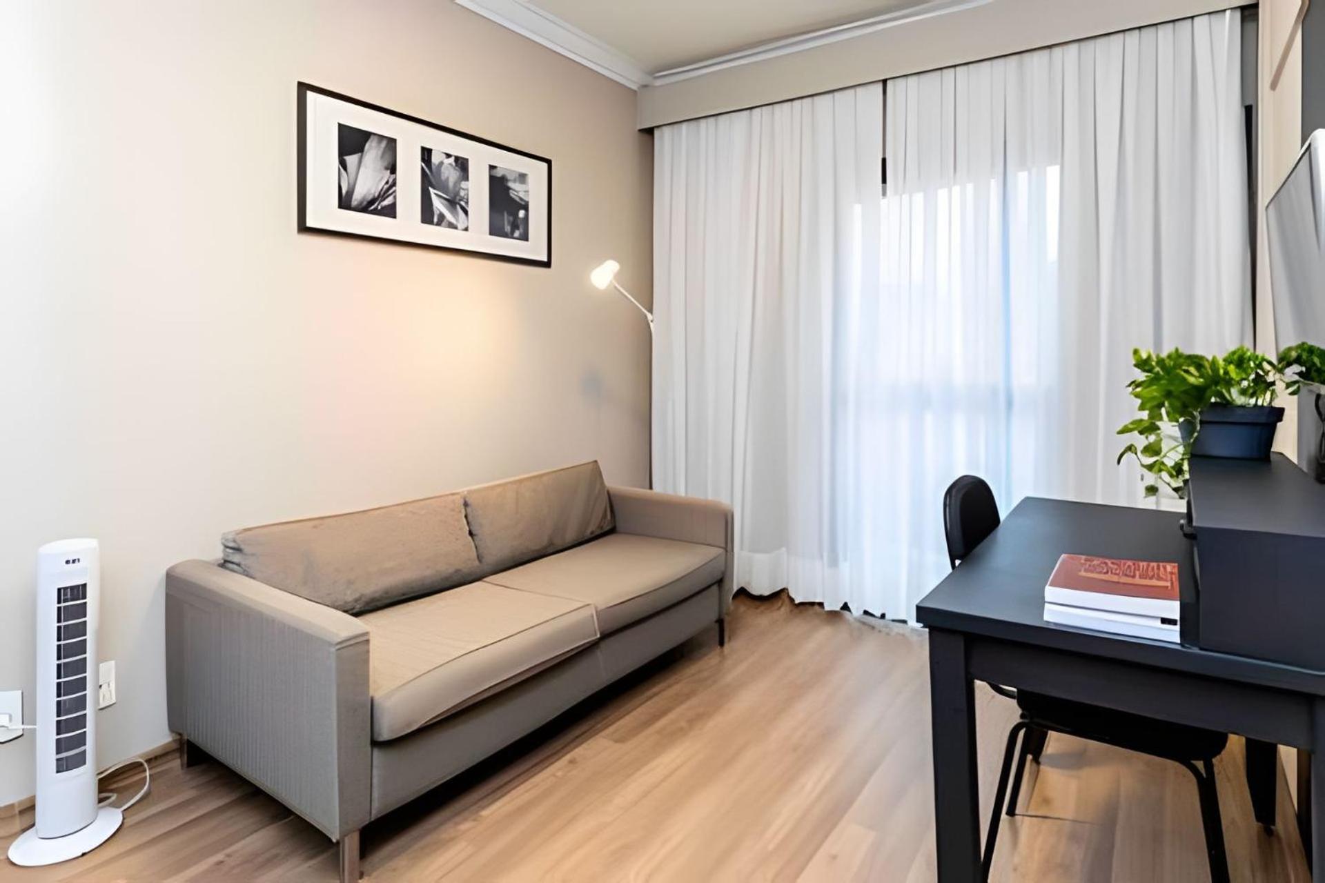 Apartment Cond The Town Flats *